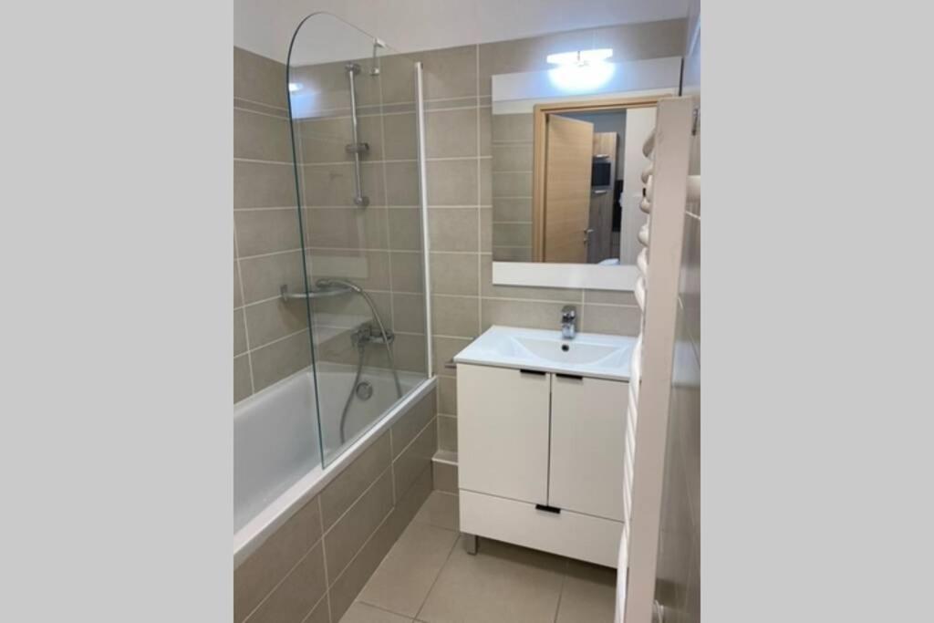 Appartement De Charme Dans Residence Avec Piscine La Joue Du Loup Saint-Étienne-en-Dévoluy Kültér fotó