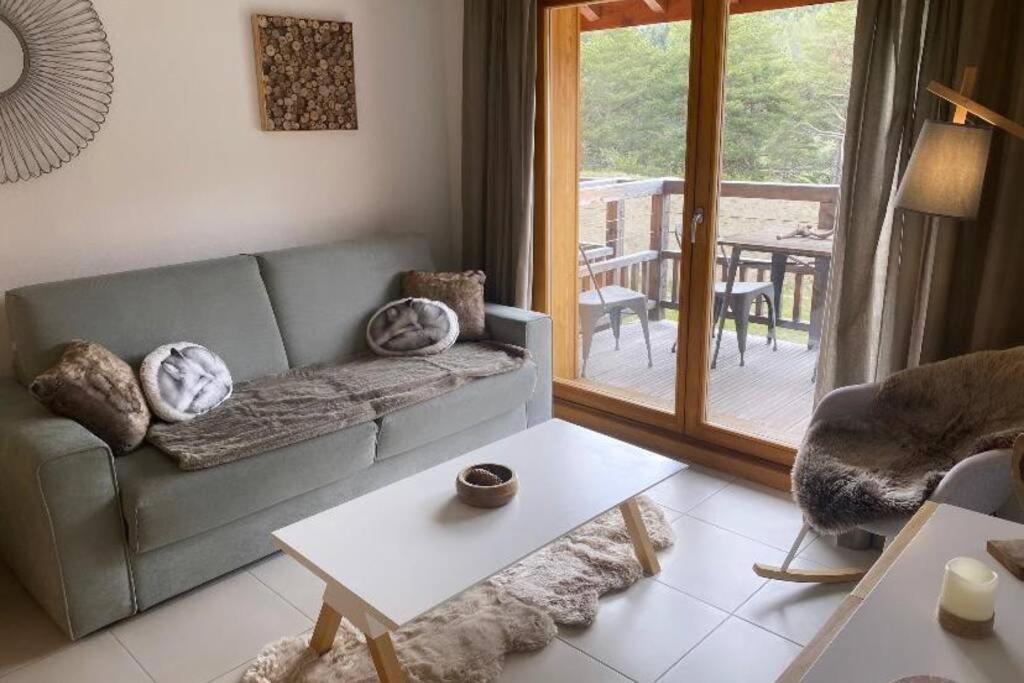 Appartement De Charme Dans Residence Avec Piscine La Joue Du Loup Saint-Étienne-en-Dévoluy Kültér fotó